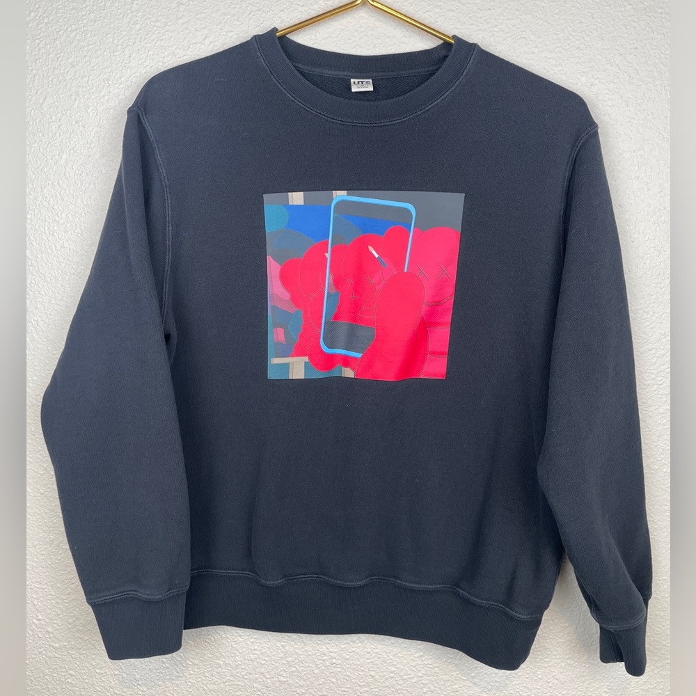 KAWS X UNIQLO Andy Warhol Crew Neck Pullover Sweatshirt Japanese size 13 - Picture 4 of 8